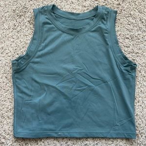 Paragon Colombia Crop Top